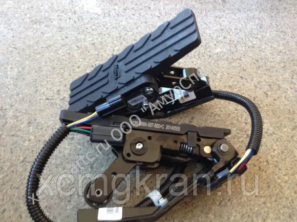 Педаль газа автокрана XCMG Евро-3