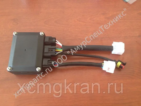 Блок управления отопителя крана YJH-Q10 XCMG 20001253 YJH DC24V