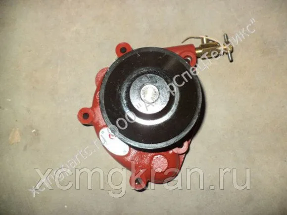 Водяная помпа автокрана xcmg