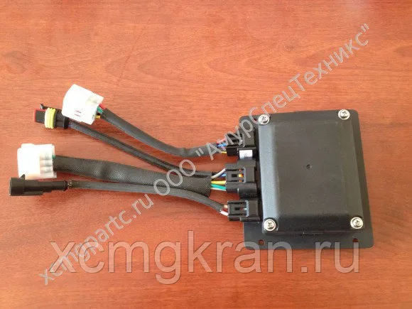 Блок управления отопителем XCMG QY25K5S