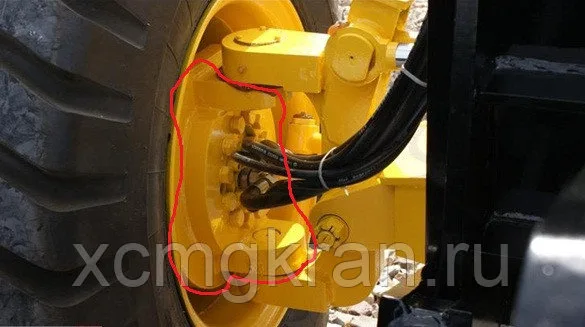 Цапфа поворотная автогрейдера XCMG GR215A