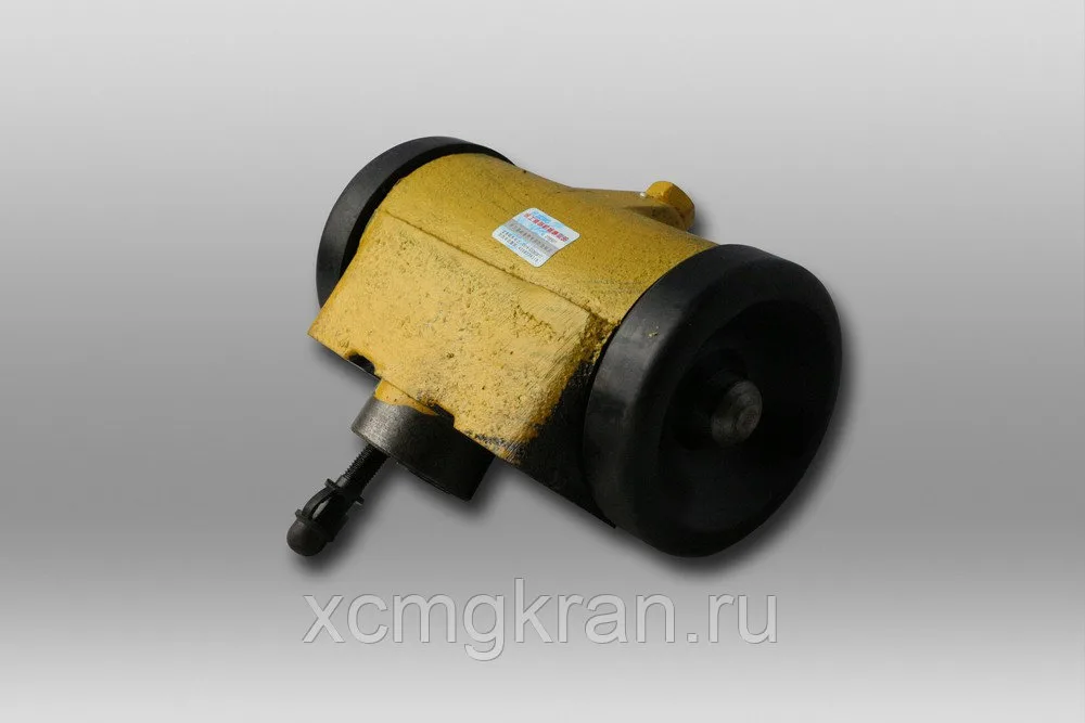 Цилиндр тормозной грейдера XCMG gr215 — изображение 2