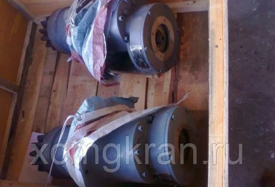Редуктор механизма поворота HJ100-195C для башенного крана  Dong Jian QTZ 160TL-10t