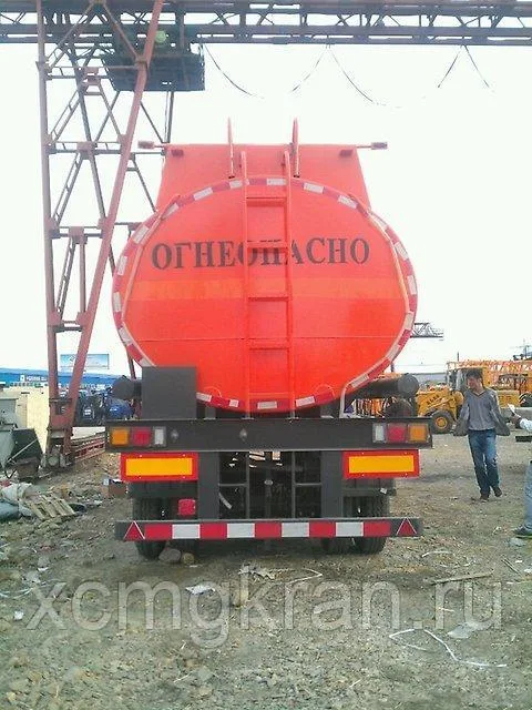Полуприцеп цистерна 30 м3 марка AVIC 30 000 кг Cimc 2014 — изображение 4