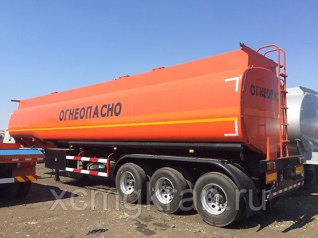Полуприцеп цистерна CIMC AVIC 45 м3 Cimc 2015