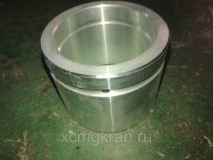 Втулка гидроцилиндра отвала GR165 PY180G.26-10