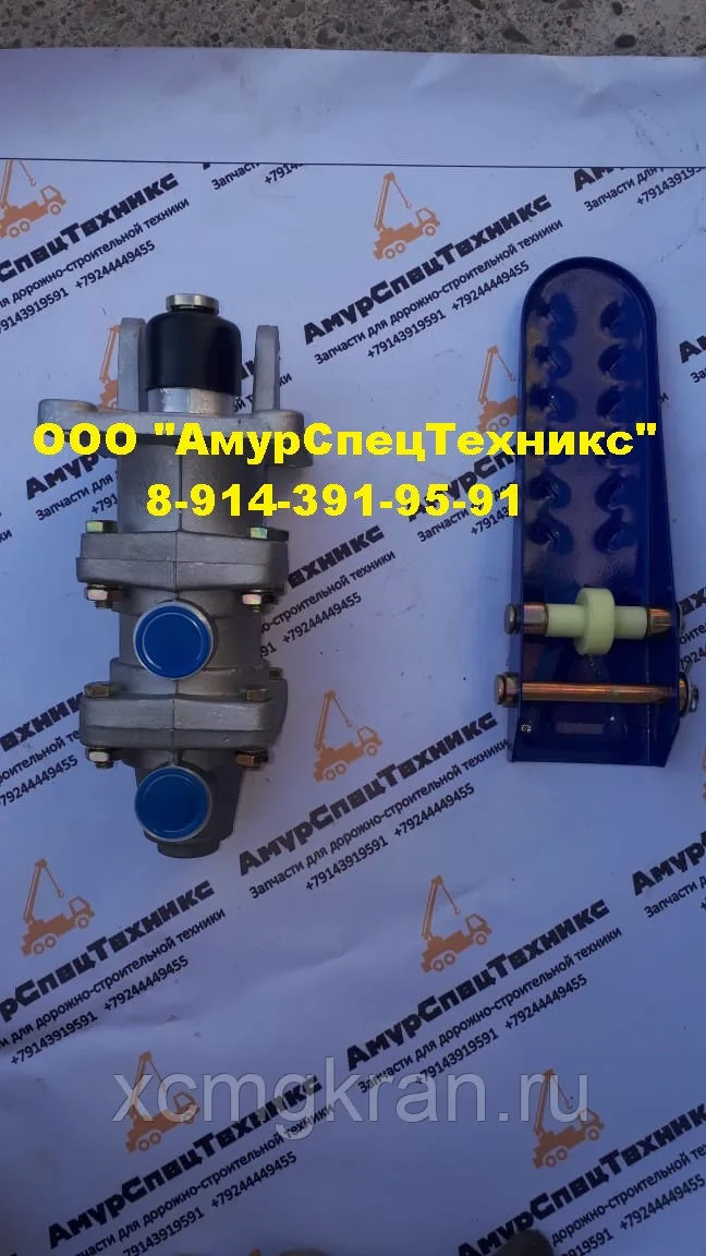 Педаль тормозная погрузчика Changlin W-18-00019