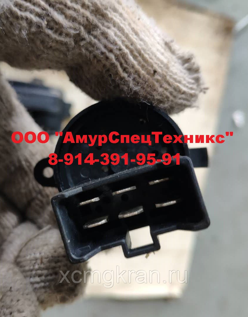 Переключатель отопителя крана-Амурспецтехникс