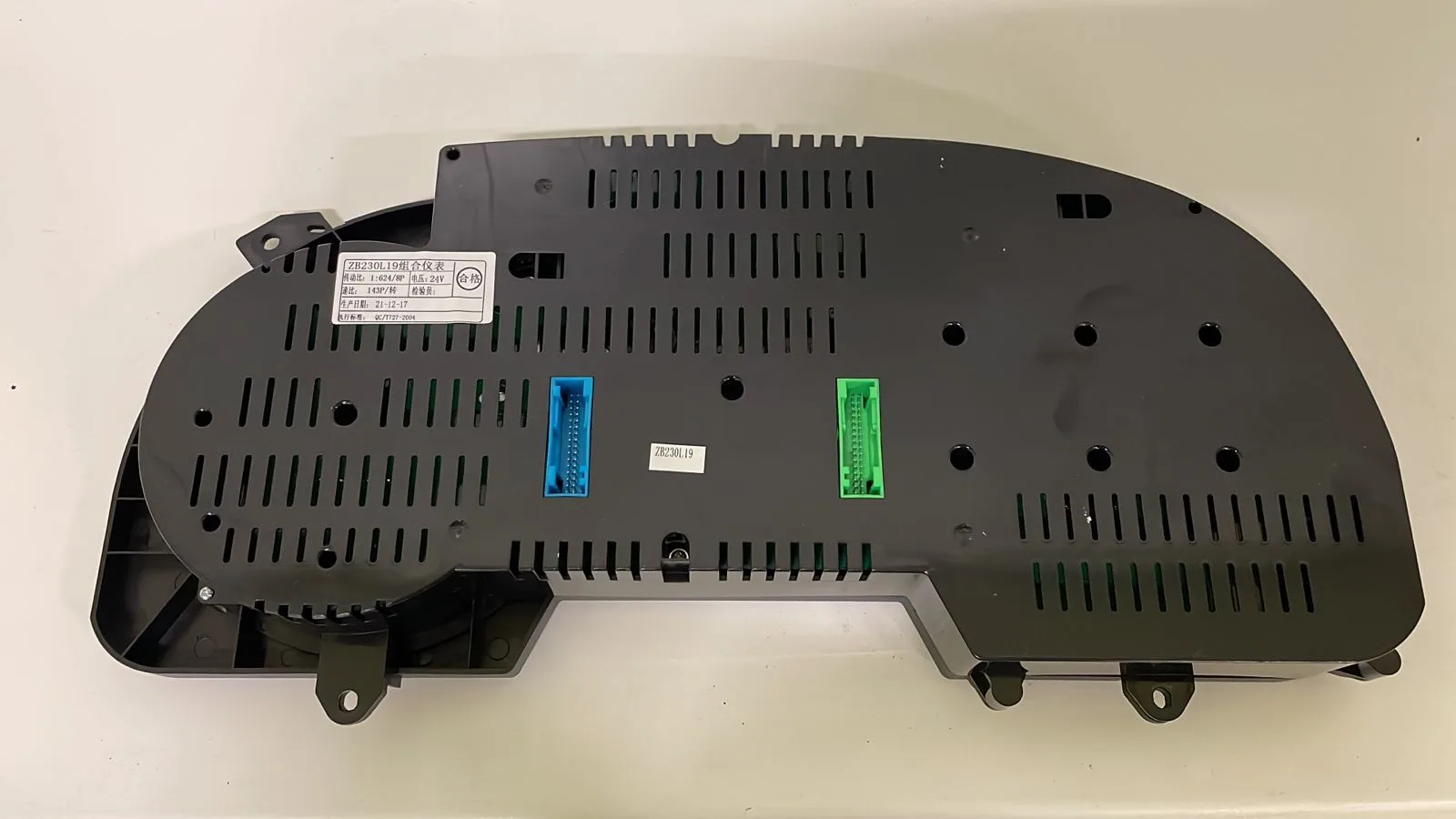 Панель приборов автокрана XCMG QY20B   BZ230L19 — изображение 3