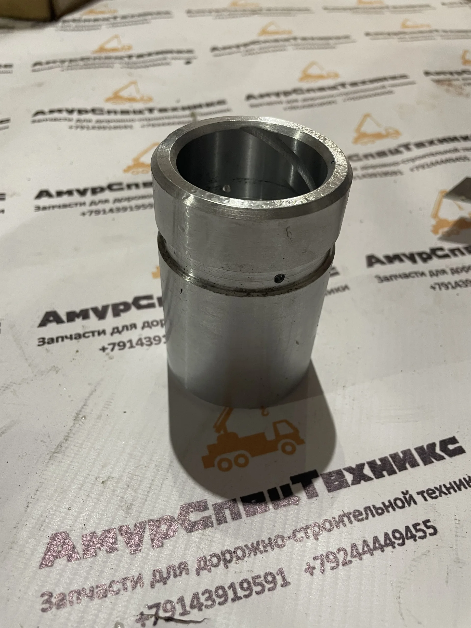 Направляющая втулка MG19002200/ 5358185 sem 919, 921, 922 — изображение 2