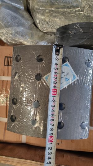 Тормозная накладка автокрана Zoomlion ZTC 1039804672