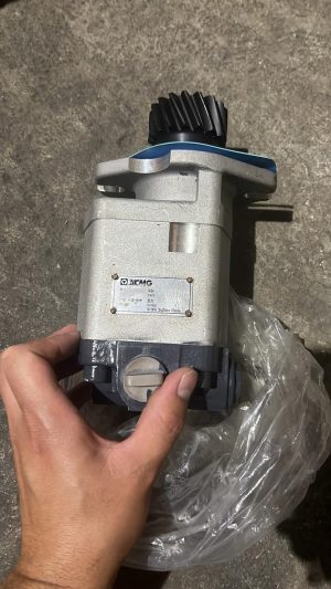 Насос ГУР 803083973 для автокрана XCMG xct55 — изображение 3