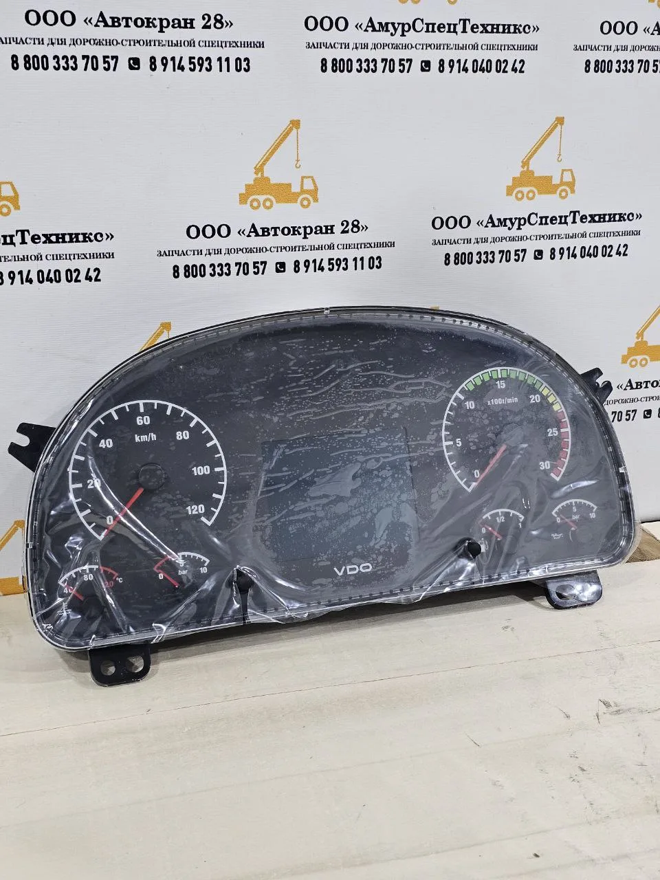 Панель приборов автокрана Xcmg QY