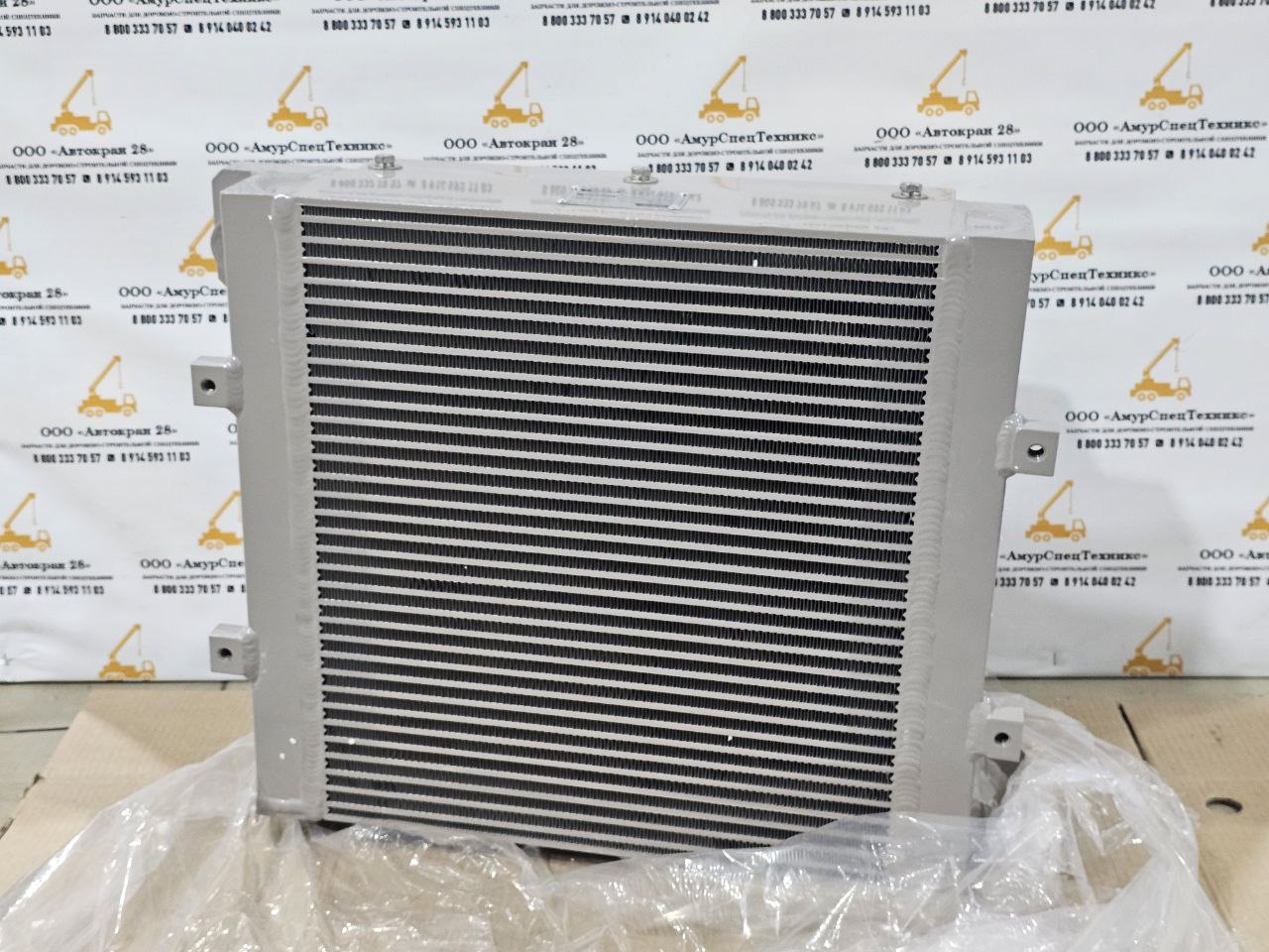 Радиатор охлаждения гидросистемы Zoomlion ZMC-60